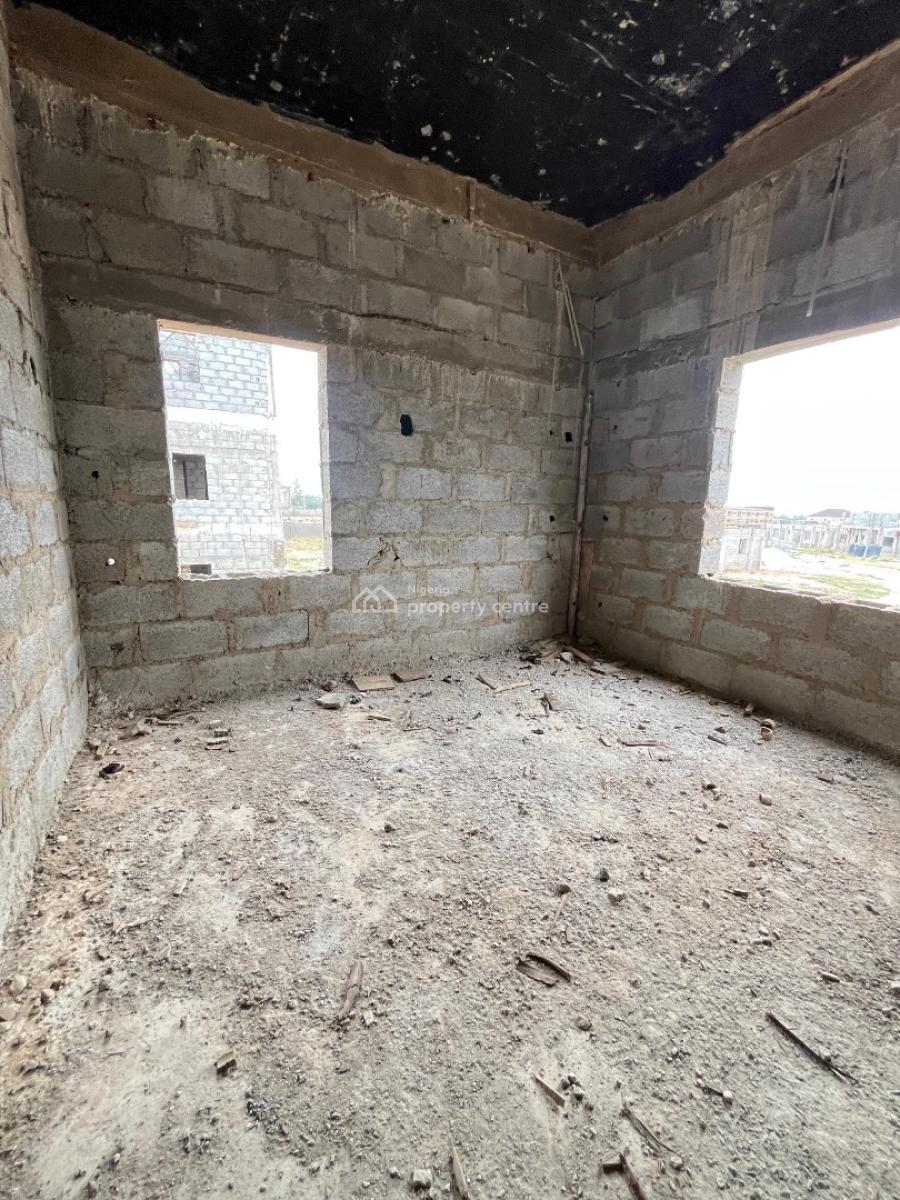 2 Bedroom Apartment, Dakibiyu, Abuja, Block of Flats for Sale