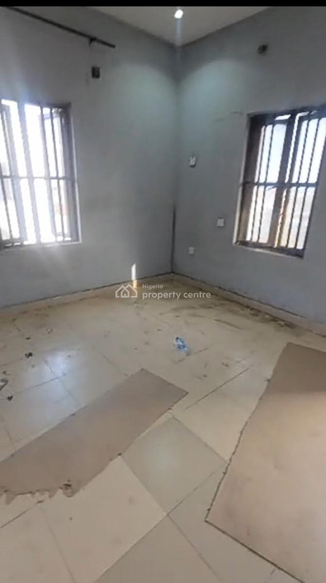 Mini Flat, Surulere, Lagos, Mini Flat (room and Parlour) for Rent