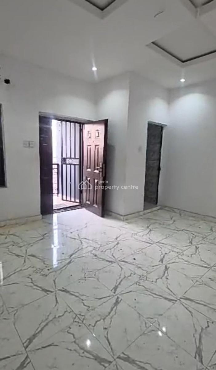 Mini Flat, Surulere, Lagos, Mini Flat (room and Parlour) for Rent