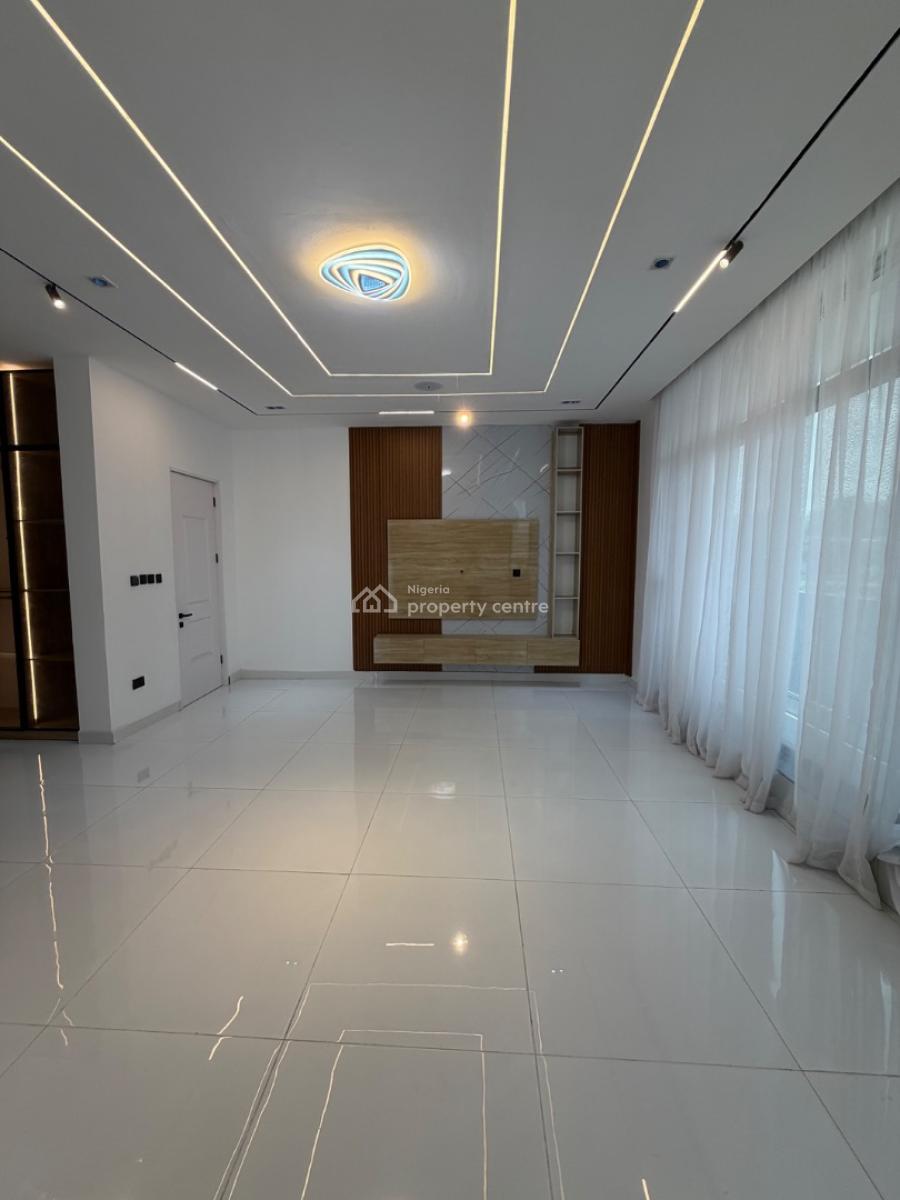 Spacious 5 Bedroom Fully Detached House with Pool, 2nd Toll Gate, Lekki, Lagos, Detached Duplex for Sale