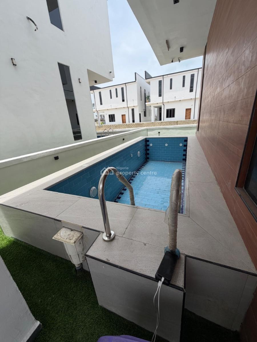 Spacious 5 Bedroom Fully Detached House with Pool, 2nd Toll Gate, Lekki, Lagos, Detached Duplex for Sale