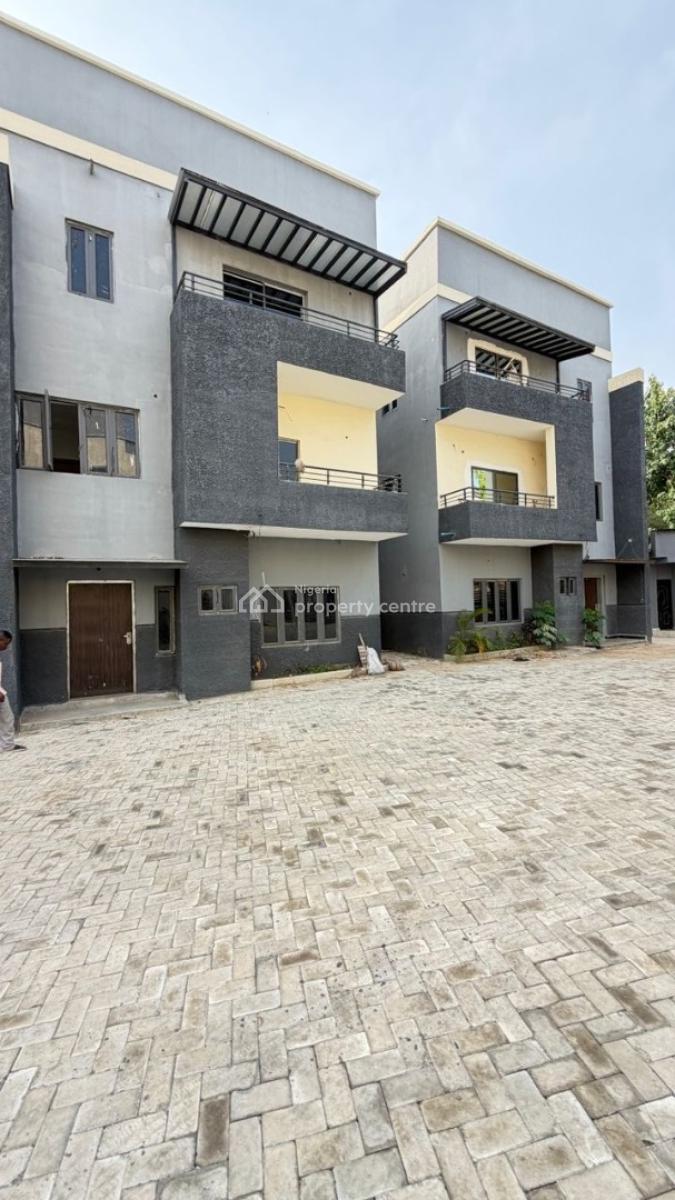 4 Bedroom Terrace Duplex with Bq, Wuse, Abuja, Terraced Duplex for Rent