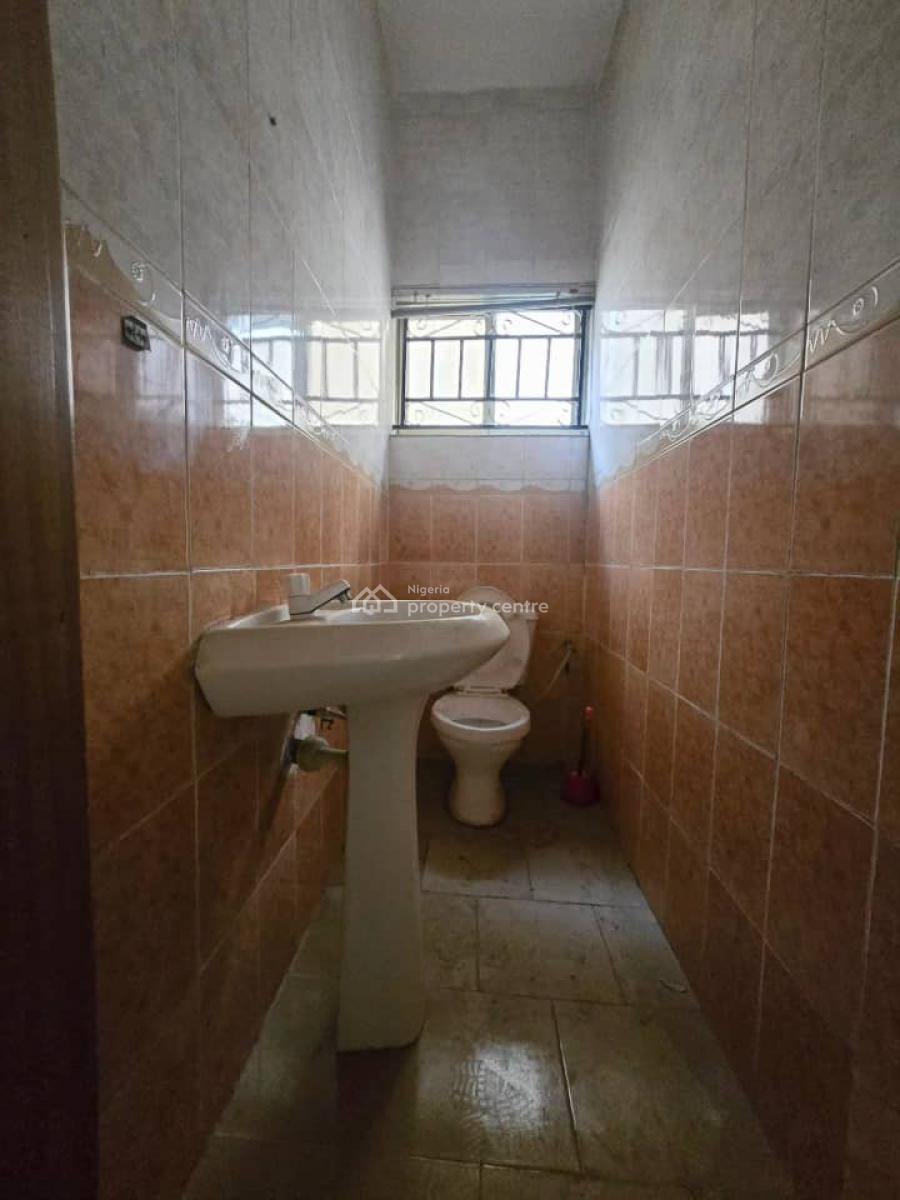 Well Maintained and Luxury 4 Bedroom Duplex, Ajah, Lagos, House for Sale