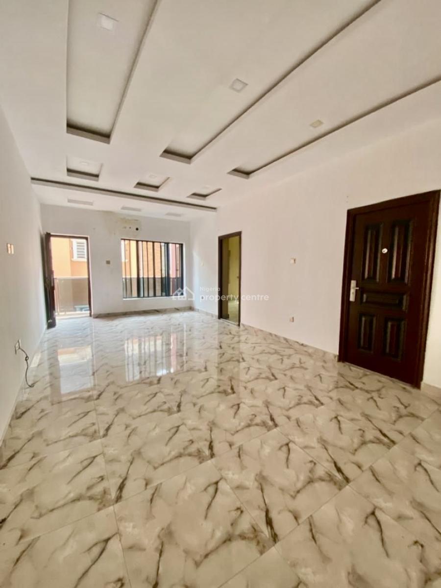 Luxury 3 Bedroom Apartment Upstairs, Beside Lagos Business School, Olokonla, Ajah, Lagos, Flat / Apartment for Rent