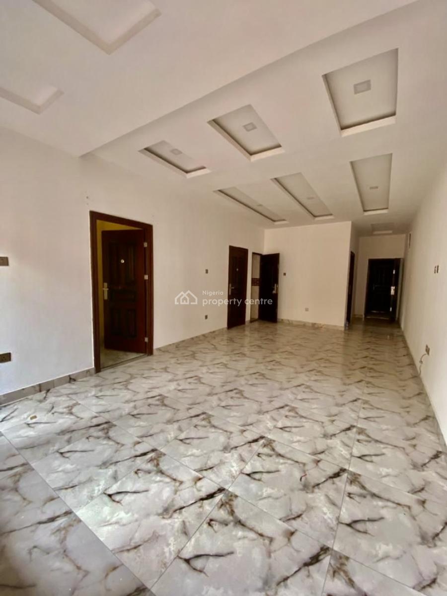 Luxury 3 Bedroom Apartment Upstairs, Beside Lagos Business School, Olokonla, Ajah, Lagos, Flat / Apartment for Rent