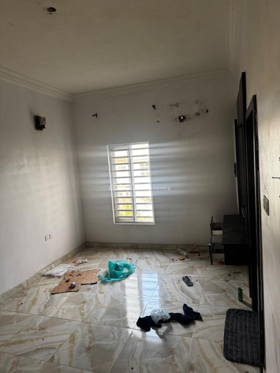 Spacious Renovated 2-bedroom Apartment (upstairs), Lekki Scheme 2, Ajah, Lagos, Flat / Apartment for Rent