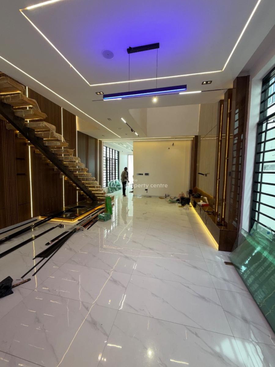 Spacious 5 Bedroom Fully Detached House with Pool, Ikota, Lekki, Lagos, Detached Duplex for Sale