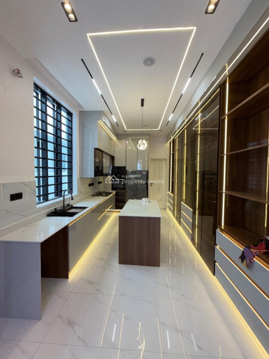 Spacious 5 Bedroom Fully Detached House with Pool, Ikota, Lekki, Lagos, Detached Duplex for Sale