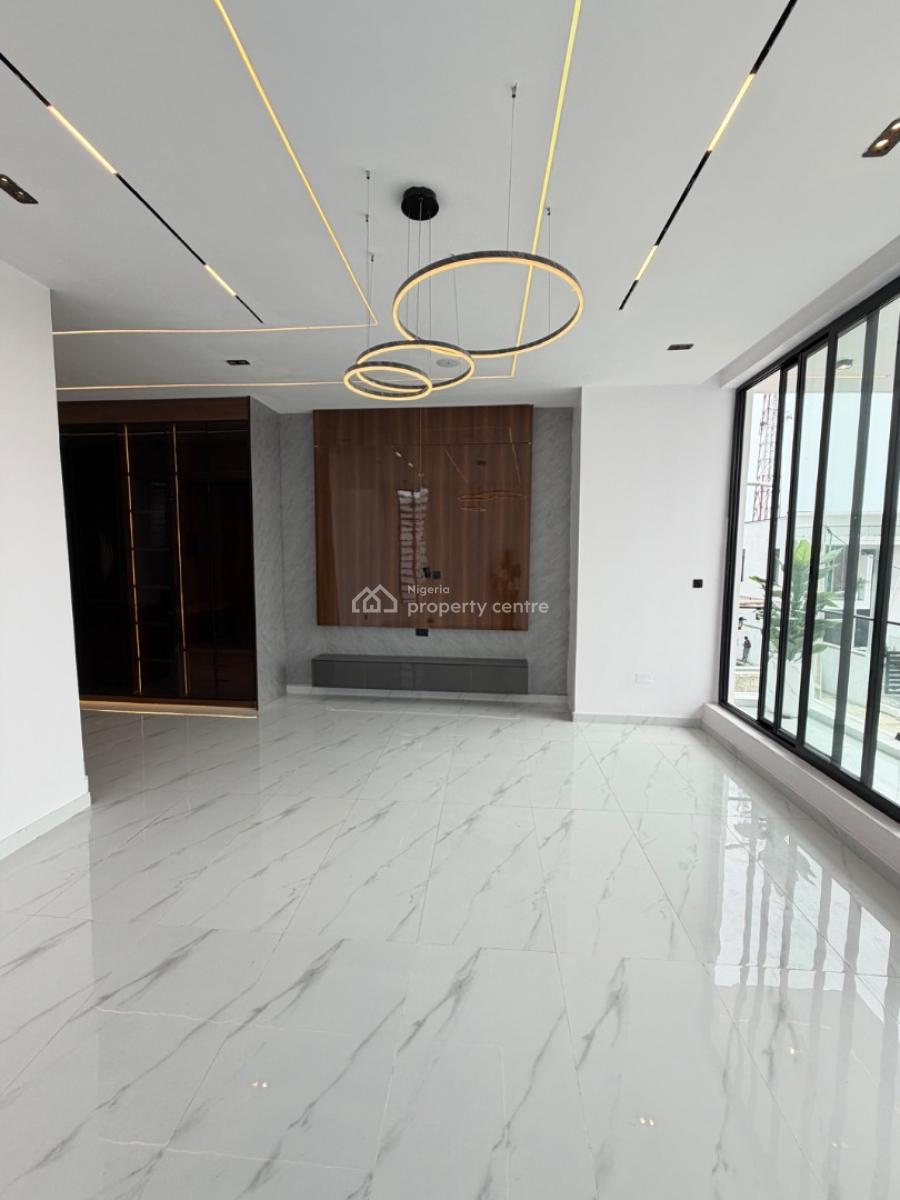 Spacious 5 Bedroom Fully Detached House with Pool, Ikota, Lekki, Lagos, Detached Duplex for Sale