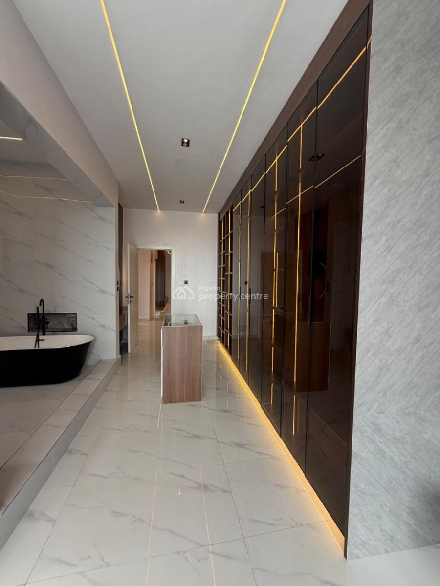 Spacious 5 Bedroom Fully Detached House with Pool, Ikota, Lekki, Lagos, Detached Duplex for Sale