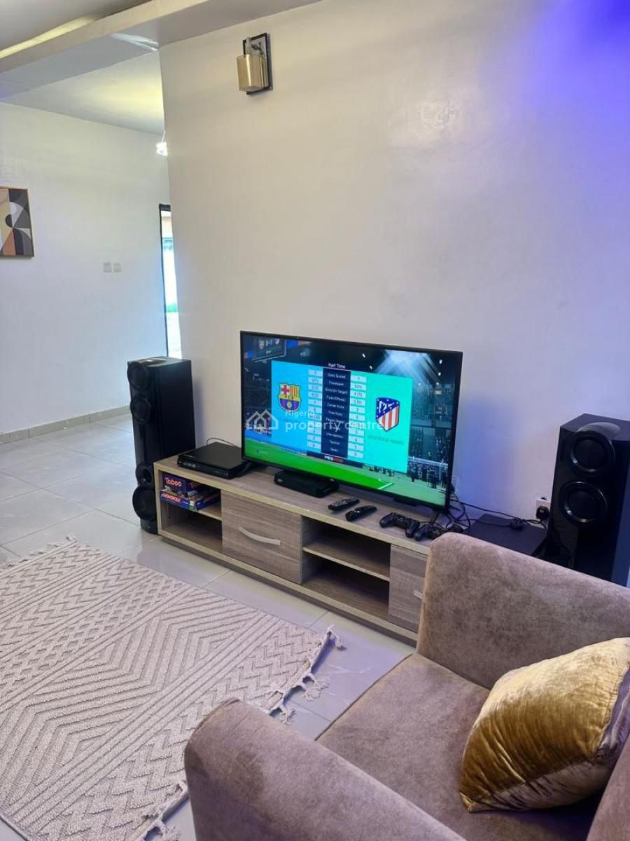 Tastefully Luxury 2-bedroom Apartment, Onike, Yaba, Lagos, Flat / Apartment for Rent