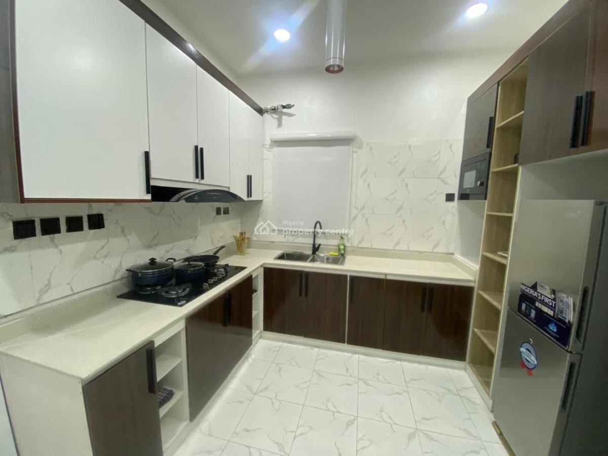 Furnished 2 Bedrooms Luxury Apartments, Off Freedom Way, Lekki Phase 1, Lekki, Lagos, Flat / Apartment for Rent