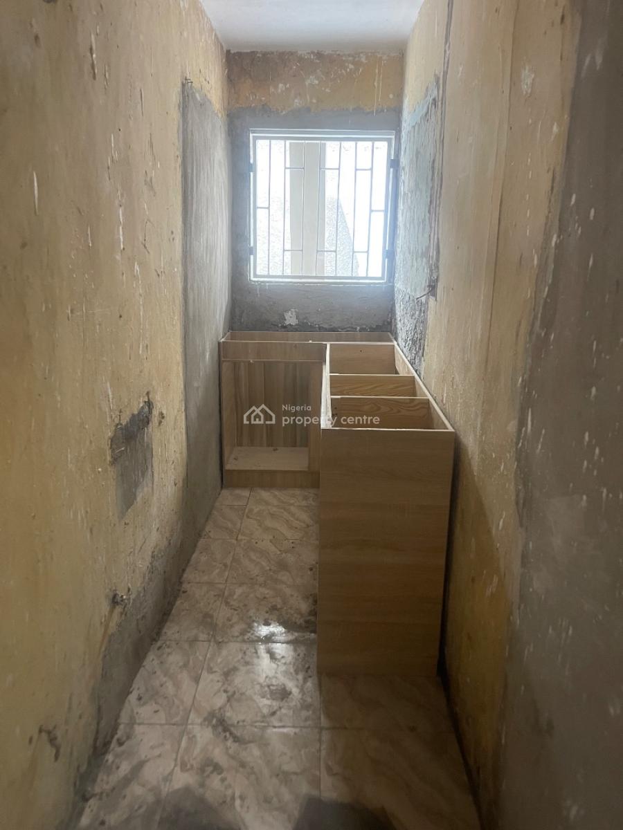 Spacious 2 Bedroom Apartment, Sawmill, Gbagada, Lagos, Flat / Apartment for Rent