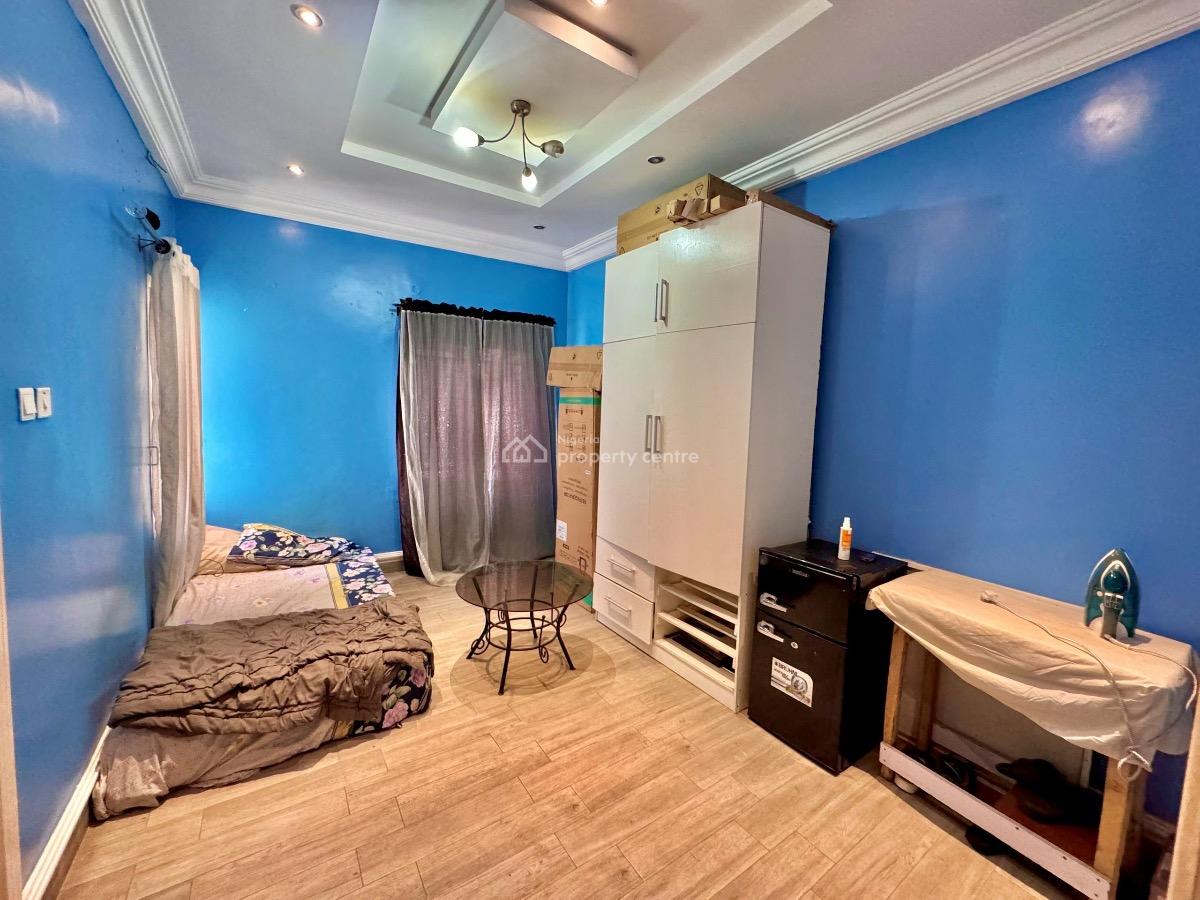 Fantastic 3 Bedroom Apartment with Bq, Gra Phase 1, Magodo, Lagos, House for Sale