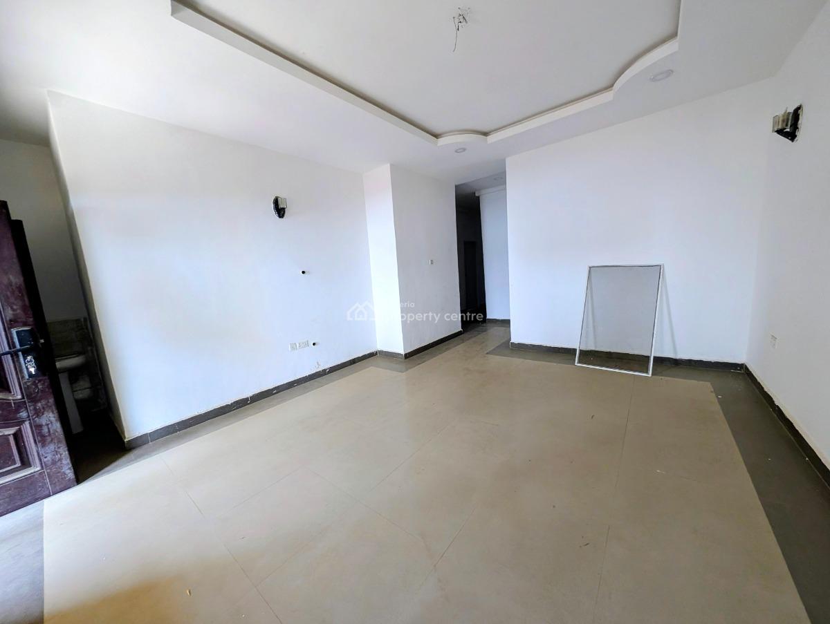 Renovated 3 Bedroom Block of Flat First Floor, Kaura, Abuja, Flat / Apartment for Rent