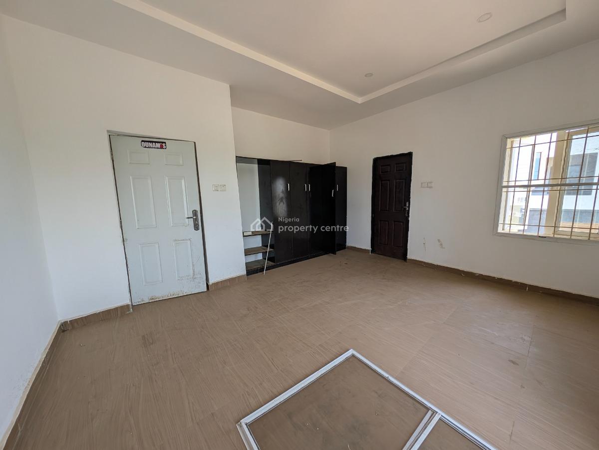Renovated 3 Bedroom Block of Flat First Floor, Kaura, Abuja, Flat / Apartment for Rent