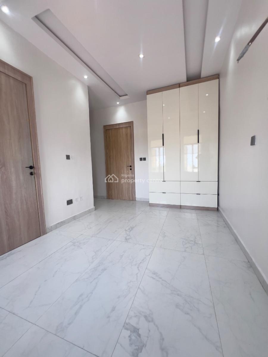 3 Bedroom Apartment with Bq and Elevator, Victoria Island (vi), Lagos, House for Sale