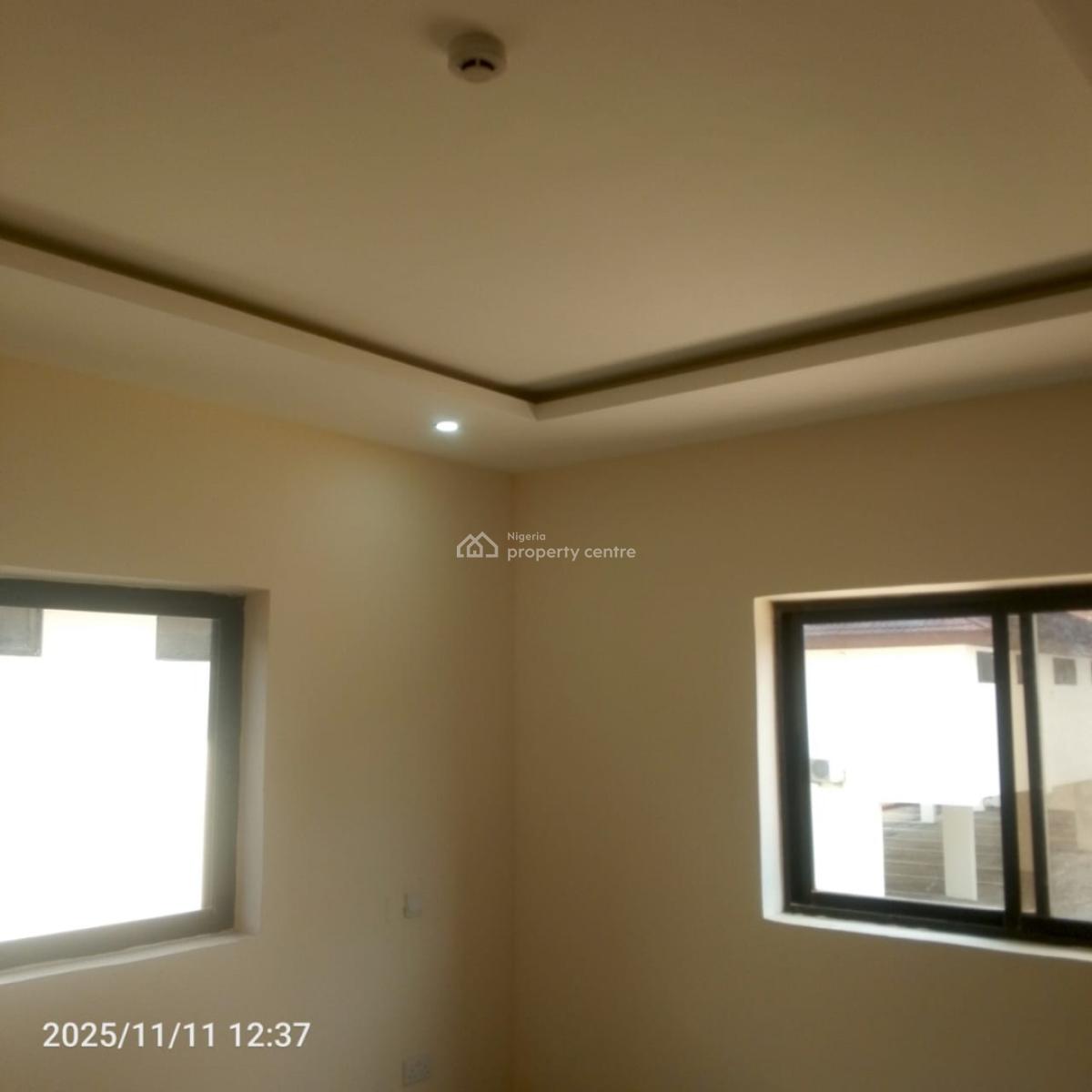 Beautiful 3 Bedroom Flat with Bq, Glover, Ikoyi, Lagos, Flat / Apartment for Rent