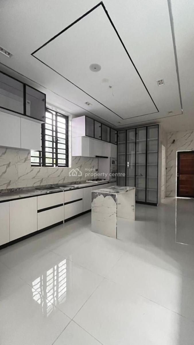Capacious 5 Bedroom with Bq, Chevron Toll Gate, Ilasan, Lekki, Lagos, Detached Duplex for Sale
