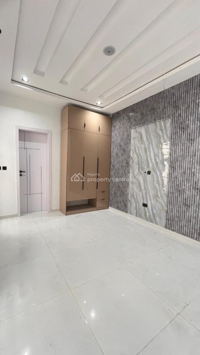 5 Bedroom Fully Detached with Bq, Chevron Toll Gate, Ilasan, Lekki, Lagos, Detached Duplex for Sale