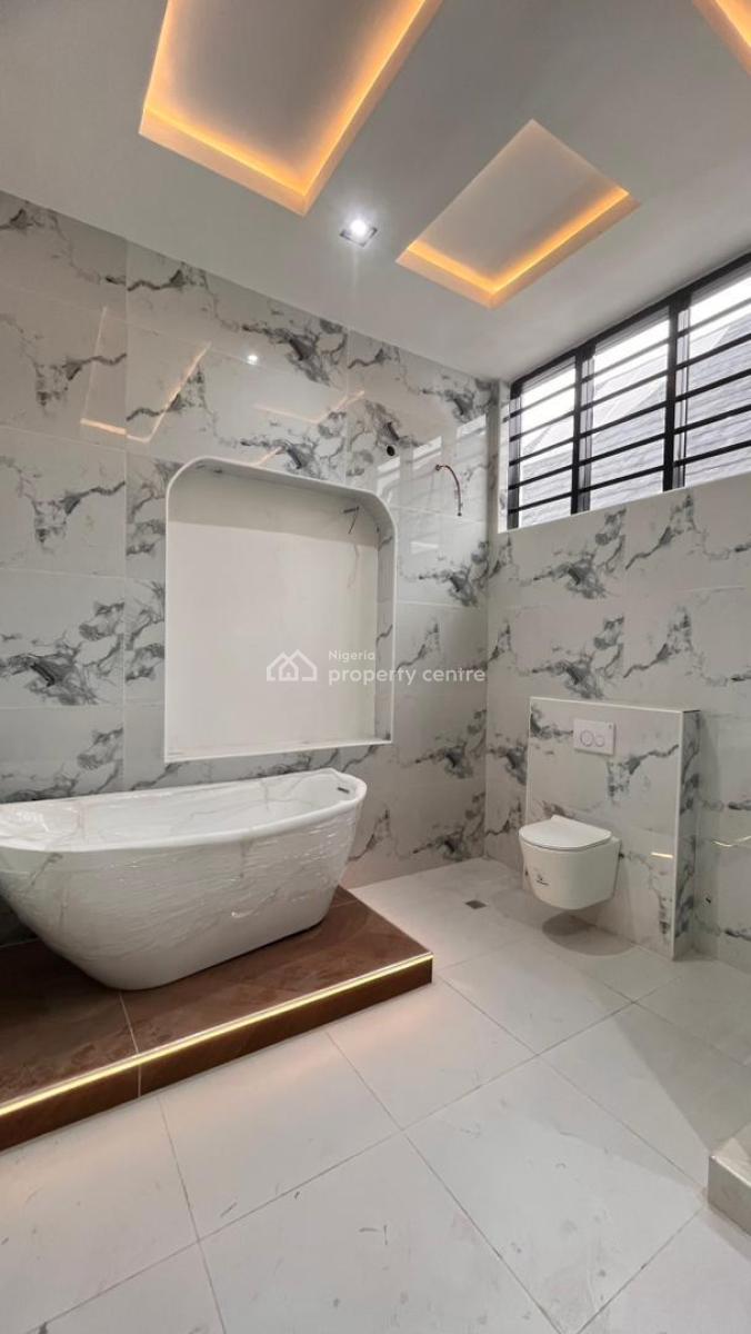 5 Bedroom Fully Detached with Bq, Chevron Toll Gate, Ilasan, Lekki, Lagos, Detached Duplex for Sale