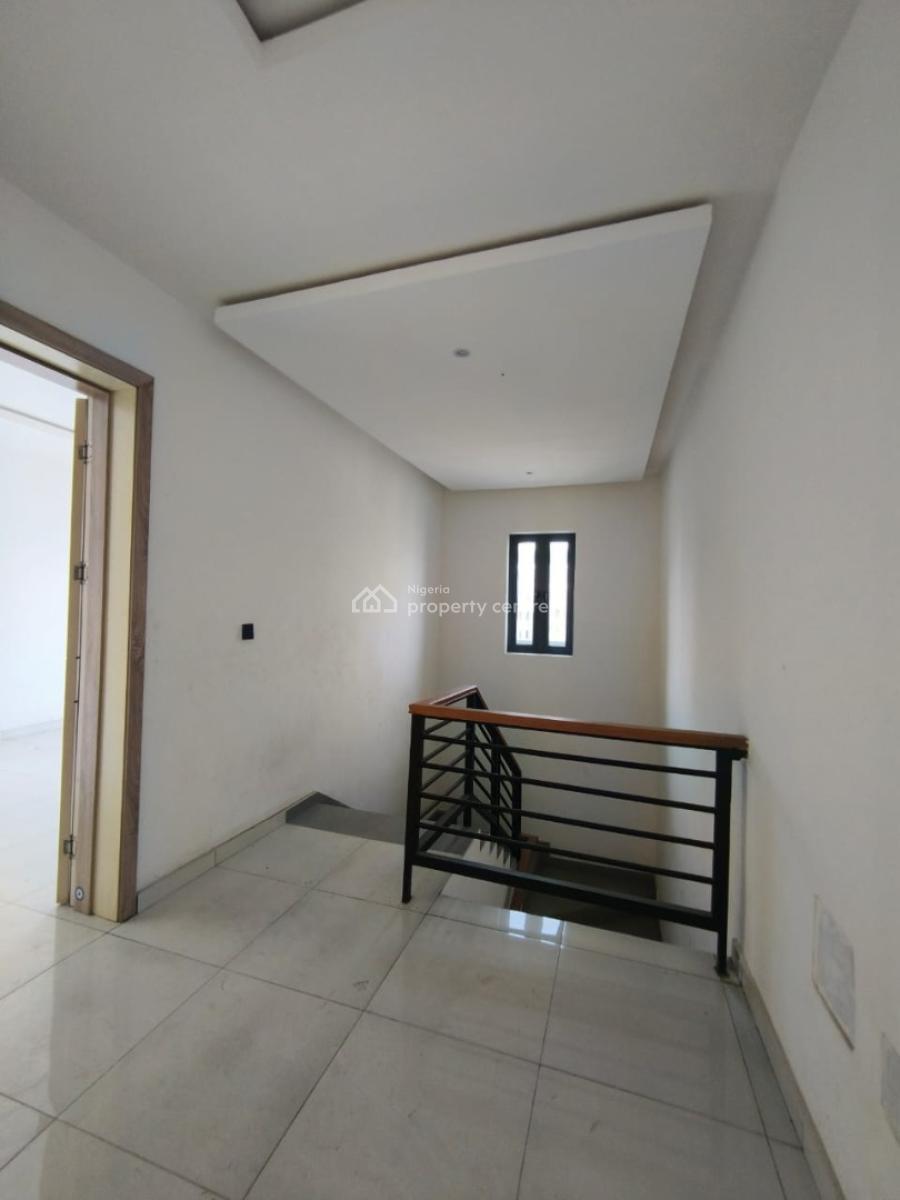 Brand New Contemporary 4 Bedroom Maisonette with Bq., Lekki Phase 1, Lekki, Lagos, House for Rent