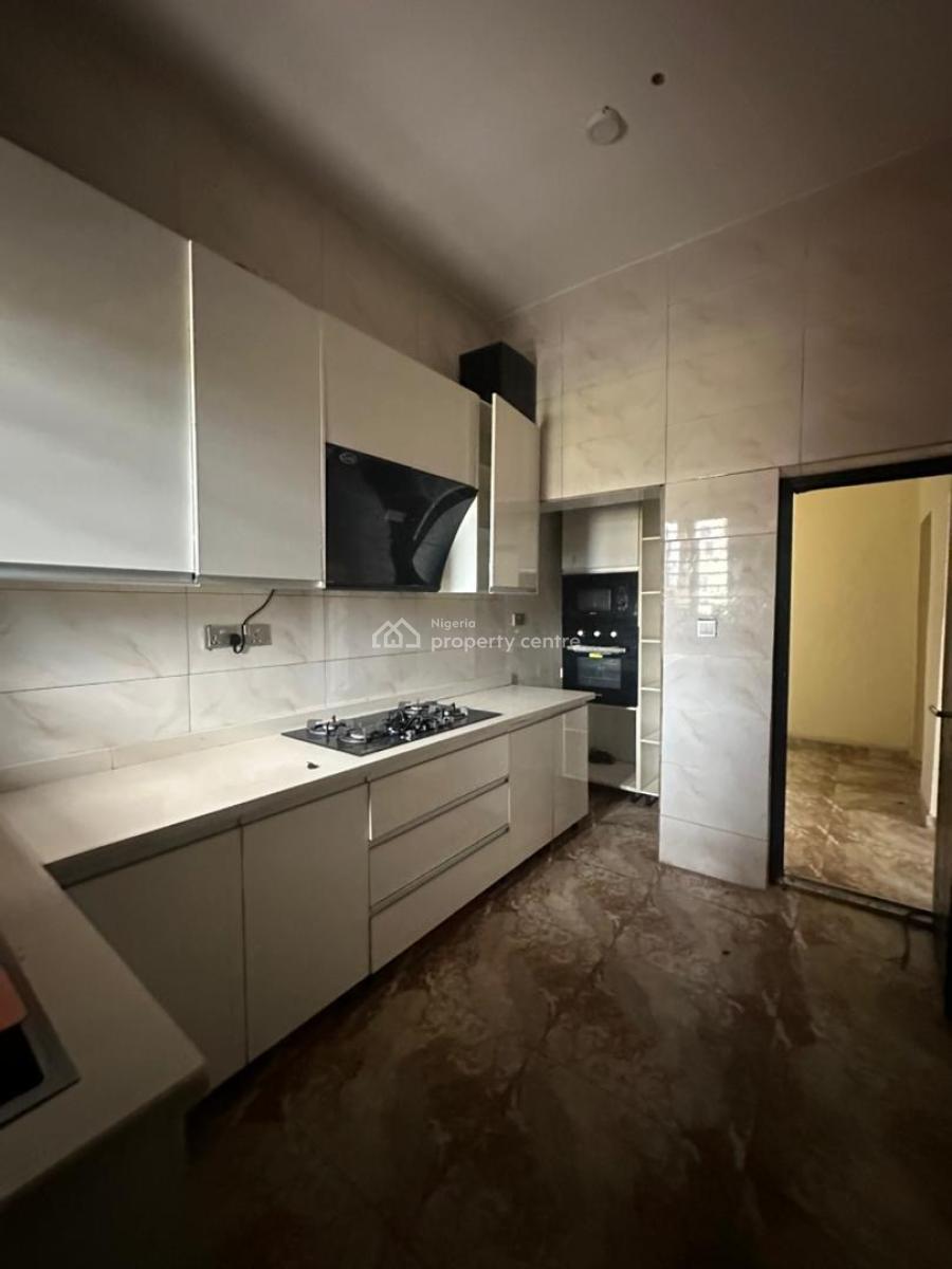 Massive 4-bedroom Detached Duplex with Bq, Beside Vgc, Ikota, Lekki, Lagos, Detached Duplex for Rent