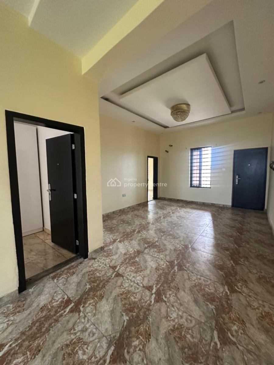 Massive 4-bedroom Detached Duplex with Bq, Beside Vgc, Ikota, Lekki, Lagos, Detached Duplex for Rent