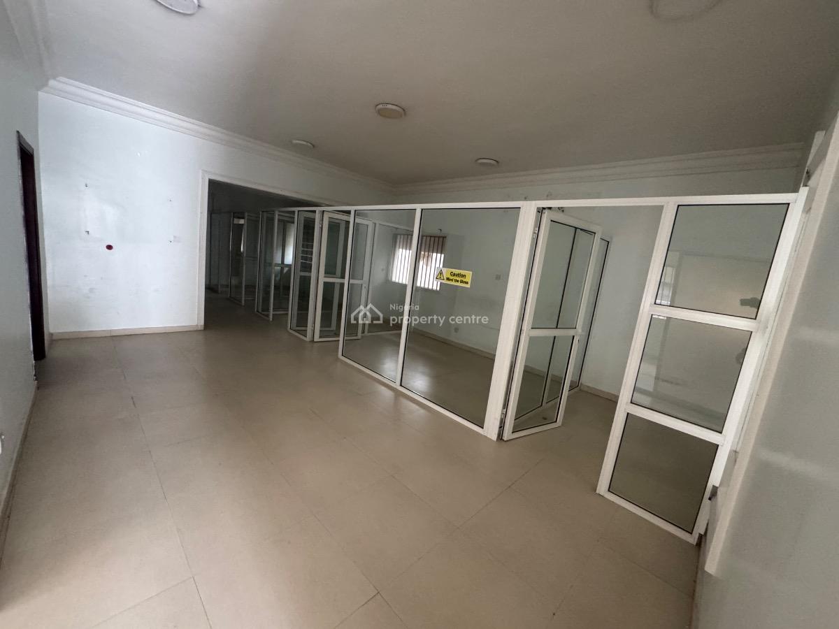 a Self Serviced 196sqm Office Space, Victoria Island (vi), Lagos, Office Space for Rent