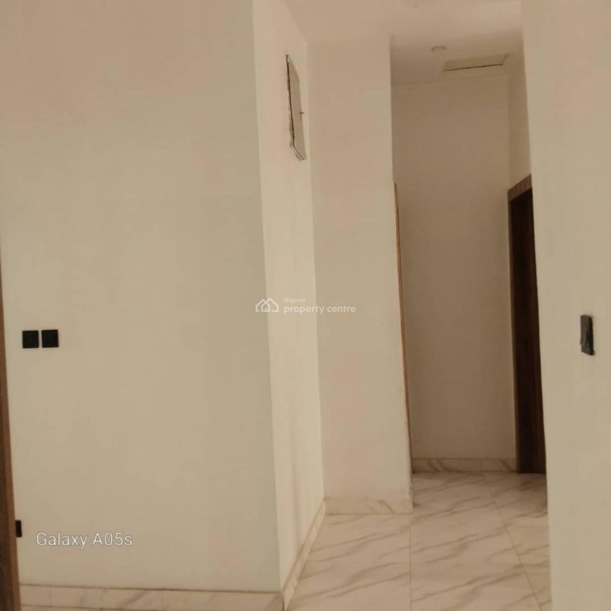 Spacious 4 Bedroom Terraced Duplex in a Secured Estate, Orchid, Lekki, Lagos, Terraced Duplex for Rent