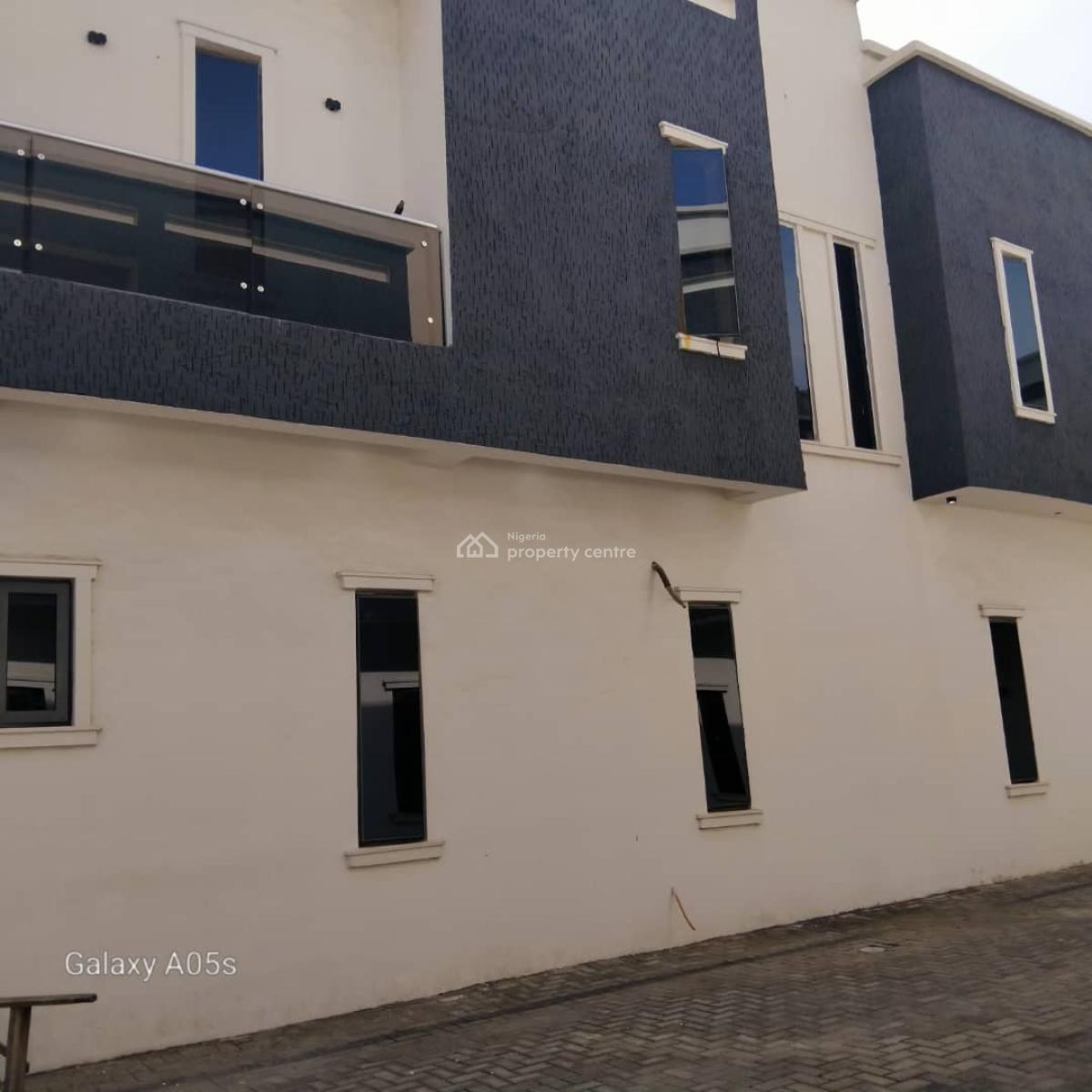 Spacious 4 Bedroom Terraced Duplex in a Secured Estate, Orchid, Lekki, Lagos, Terraced Duplex for Rent