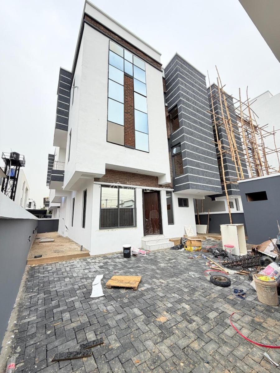 Heart Warming 4 Bedroom Semi Detached, Lekki Phase 1, Lekki, Lagos, Semi-detached Duplex for Sale