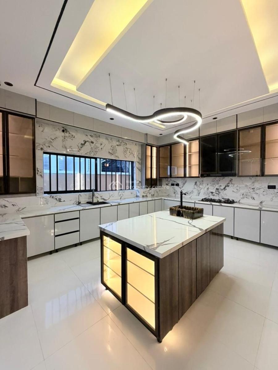 5 Bedroom Fully Detached, Freedom Way, Lekki Phase 1, Lekki, Lagos, Detached Duplex for Sale