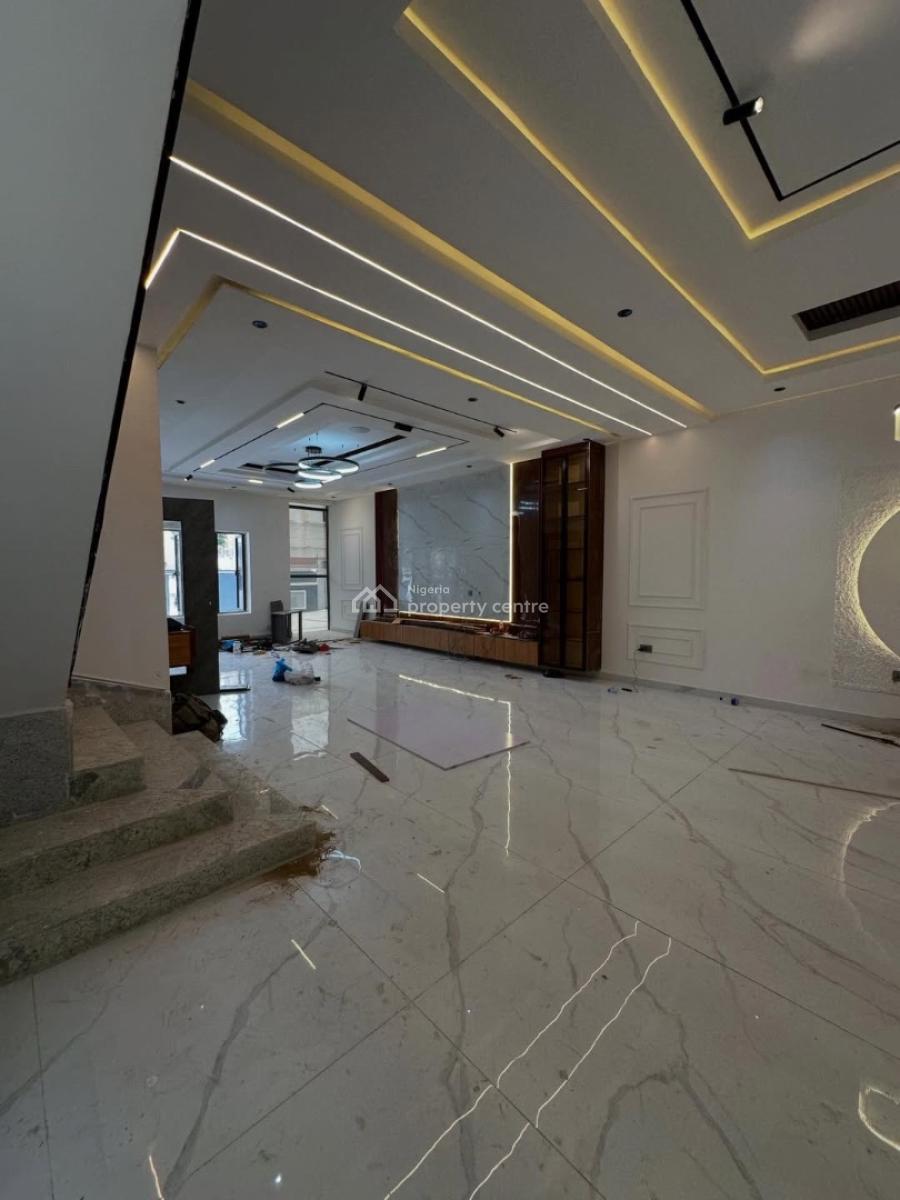 Pristine 4 Bedroom Terrace with Bq an Elevator, Utako, Abuja, Terraced Duplex for Sale