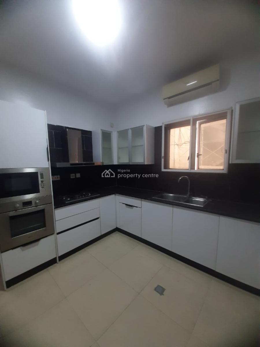 Serviced with 24 Hours Power Supply 3 Bedroom Ensuite Flat with Fully Fitted Kitchen, Lekki Phase 1, Lekki, Lagos, Flat / Apartment for Rent