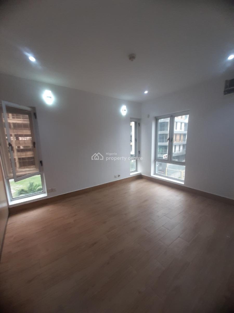 Serviced with 24 Hours Power Supply 3 Bedroom Ensuite Flat with Fully Fitted Kitchen, Lekki Phase 1, Lekki, Lagos, Flat / Apartment for Rent