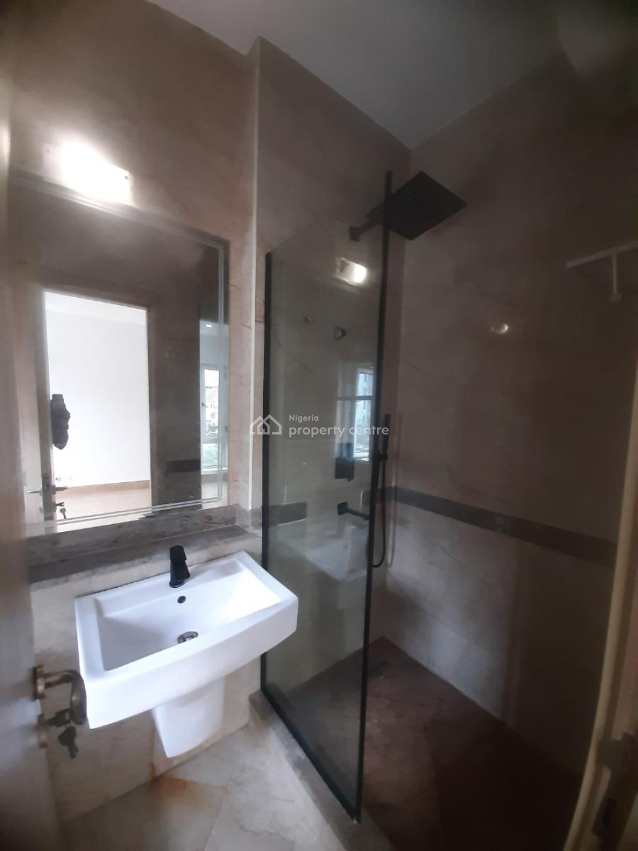 Serviced with 24 Hours Power Supply 3 Bedroom Ensuite Flat with Fully Fitted Kitchen, Lekki Phase 1, Lekki, Lagos, Flat / Apartment for Rent