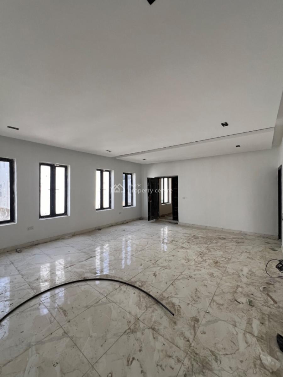 Contemporary 3 Bedroom Apartment, Lekki Phase 1, Lekki, Lagos, Flat / Apartment for Sale