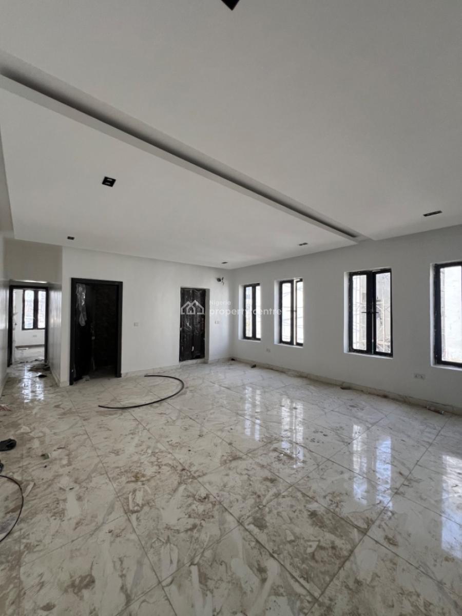 Contemporary 3 Bedroom Apartment, Lekki Phase 1, Lekki, Lagos, Flat / Apartment for Sale