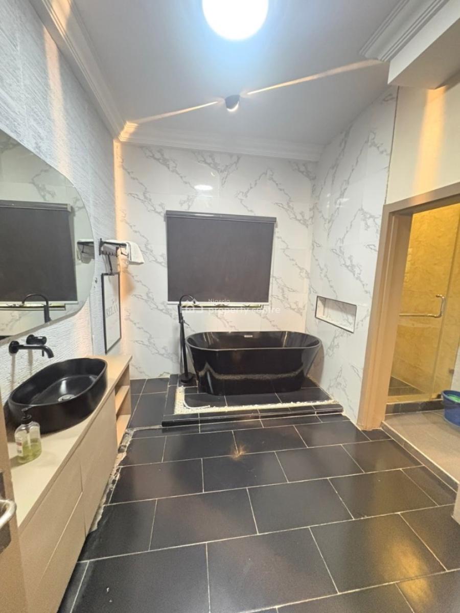 a Room and Parlour Self Contain, Lekki Phase 1, Lekki, Lagos, Mini Flat (room and Parlour) for Rent