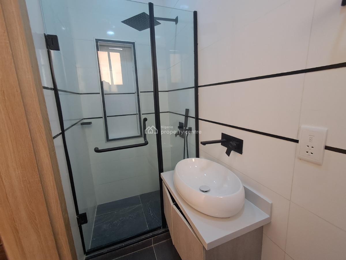 Newly Built 2 Bedroom with Elevator, Gym and Swimming Pool, Lekki Phase 1, Lekki, Lagos, Flat / Apartment for Sale