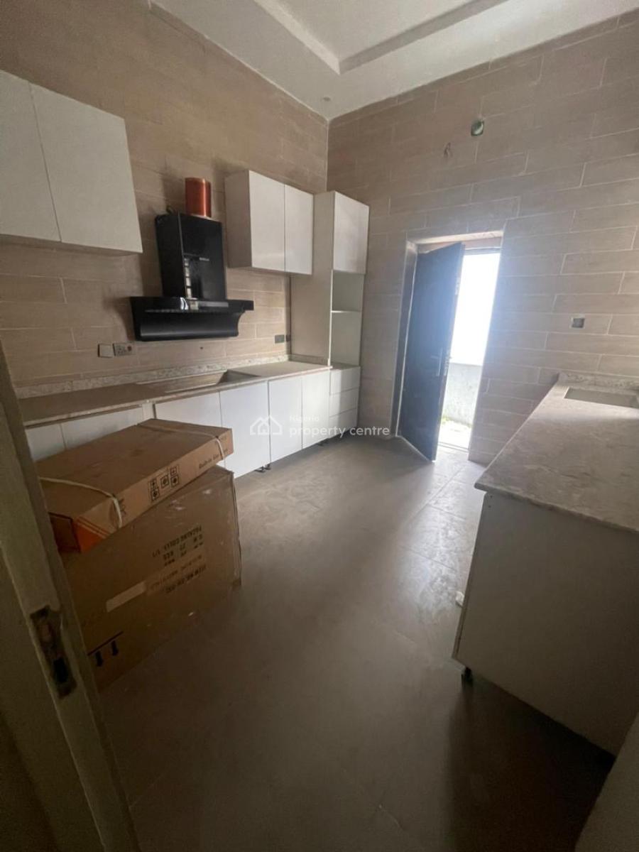 4 Bedroom Semi Detached with Bq, Vgc, Lekki, Lagos, Semi-detached Duplex for Sale