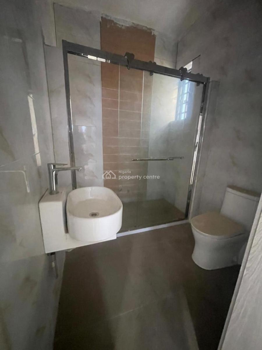 4 Bedroom Semi Detached with Bq, Vgc, Lekki, Lagos, Semi-detached Duplex for Sale