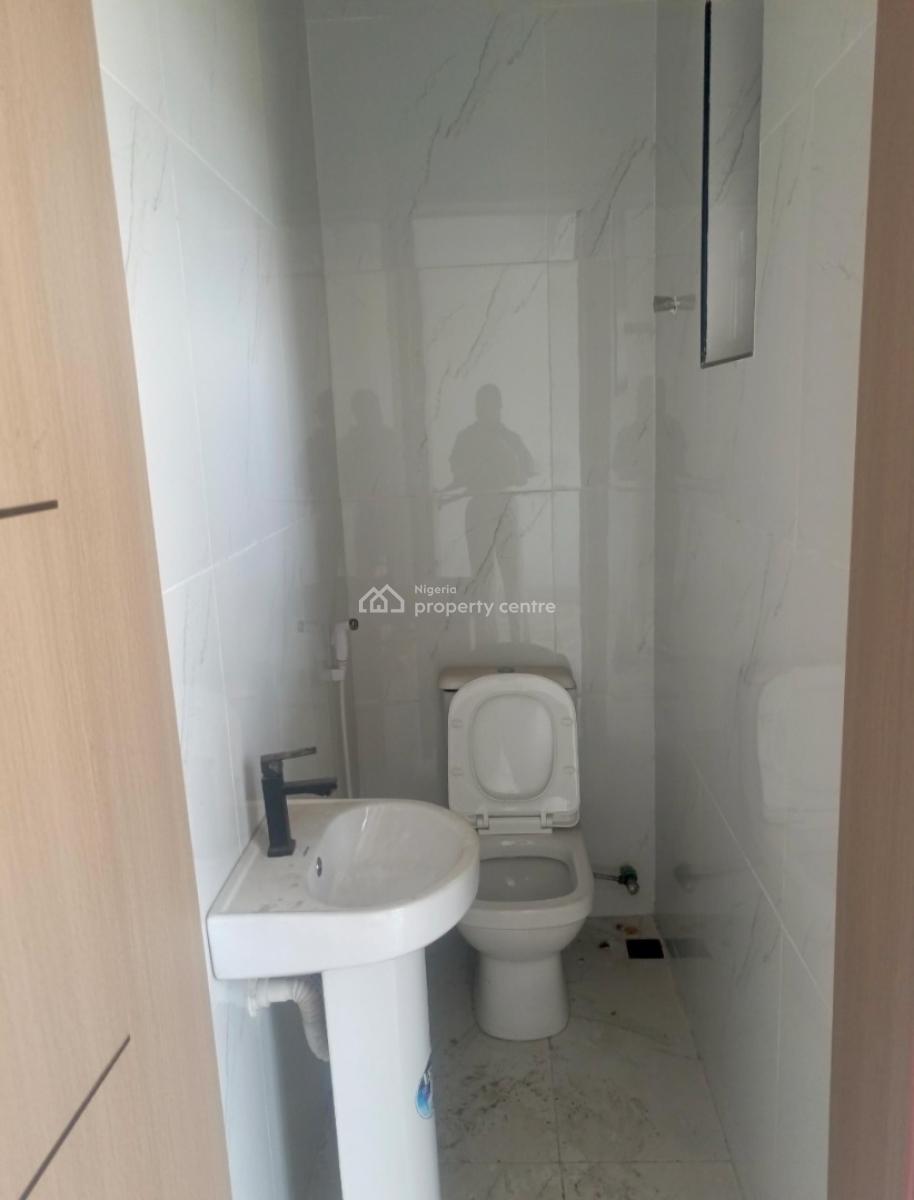 Lovely Newly Built Luxury 2 Bedroom Apartment in a Secure Estate, Freedom Way, Lekki, Lagos, Flat / Apartment for Rent