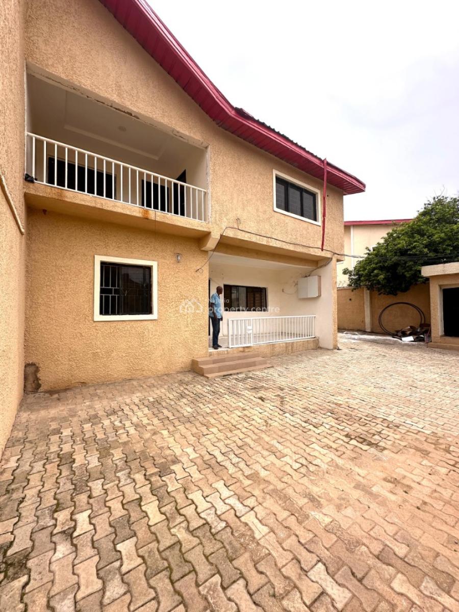 4 Bedroom Semi-detached Duplex, Gwarinpa, Abuja, Semi-detached Duplex for Rent