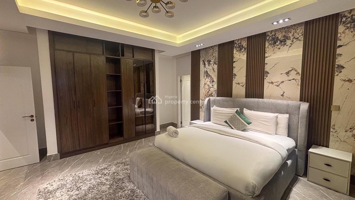 Luxury 1-bedroom Apartment with Swimming Pool, Bar and Restaurant, Macdonald Road, Ikoyi, Lagos, Mini Flat (room and Parlour) Short Let