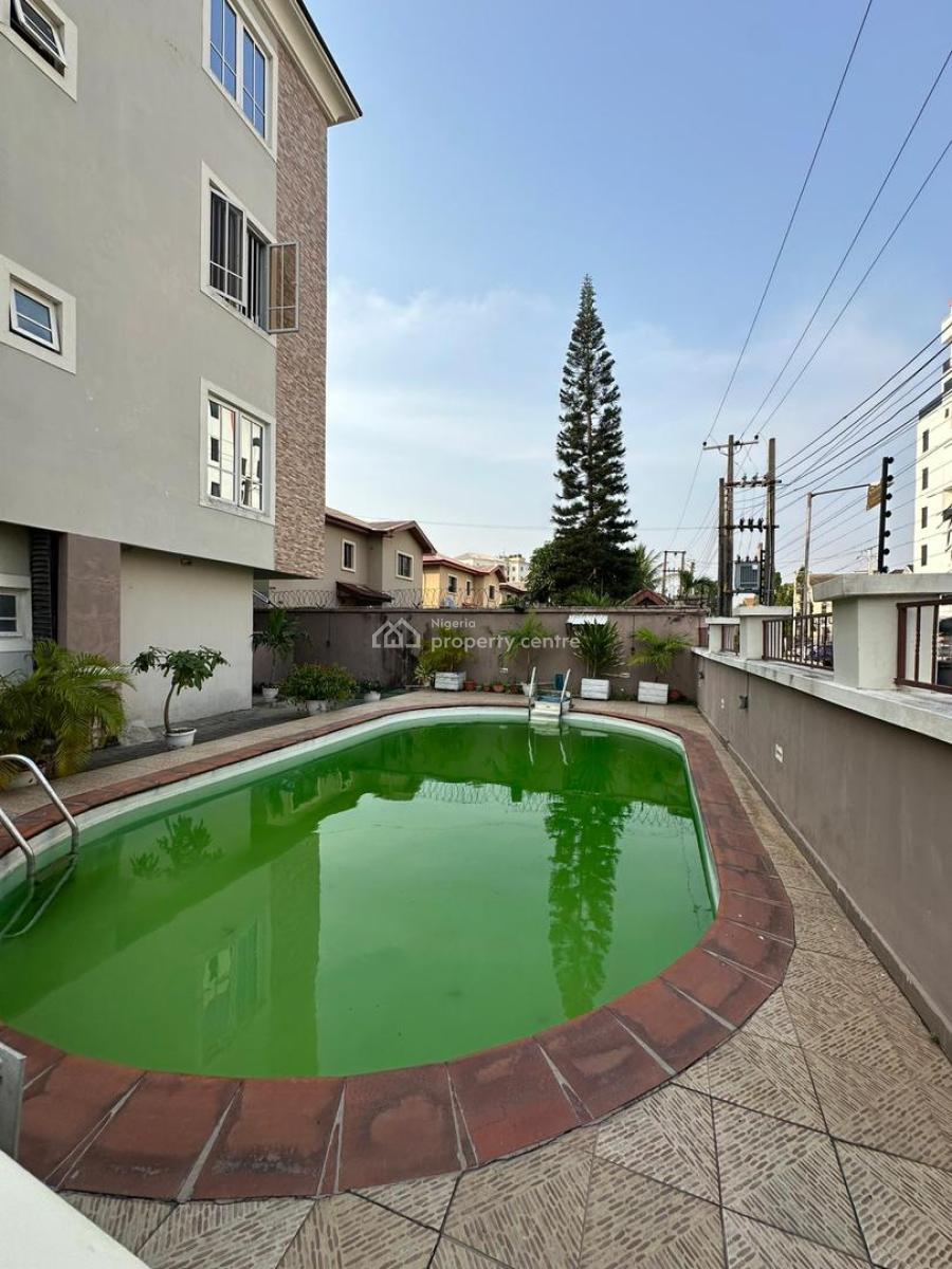 Nice 3 Bedrooms Apartment, Lekki Phase 1, Lekki, Lagos, Flat / Apartment for Sale
