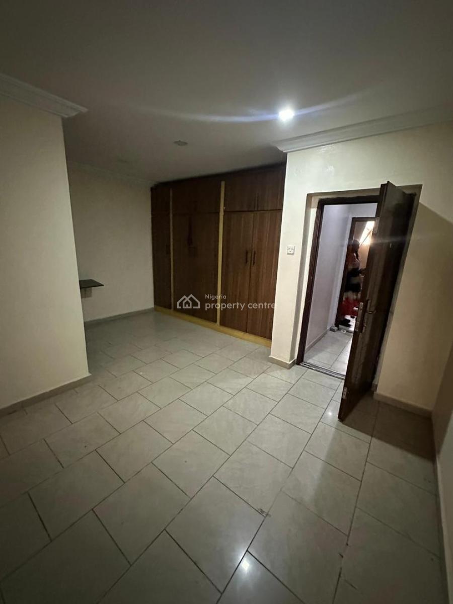 Nice 3 Bedrooms Apartment, Lekki Phase 1, Lekki, Lagos, Flat / Apartment for Sale