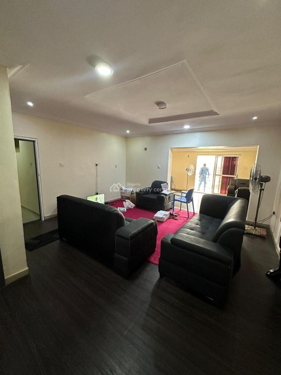 Nice 3 Bedrooms Apartment, Lekki Phase 1, Lekki, Lagos, Flat / Apartment for Sale