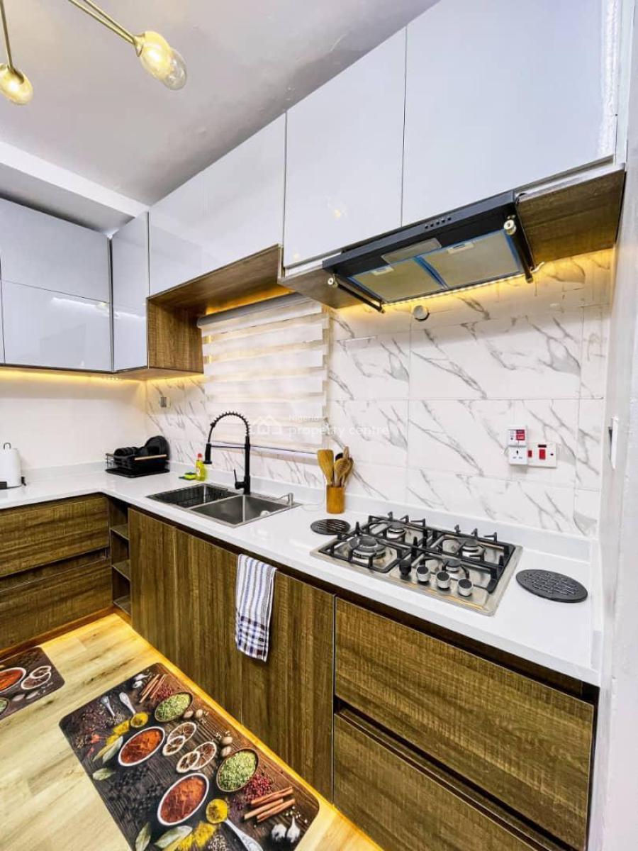 Lovely 1 Bedroom Apartment, Off Admiralty Way, Lekki Phase 1, Lekki, Lagos, Flat / Apartment Short Let